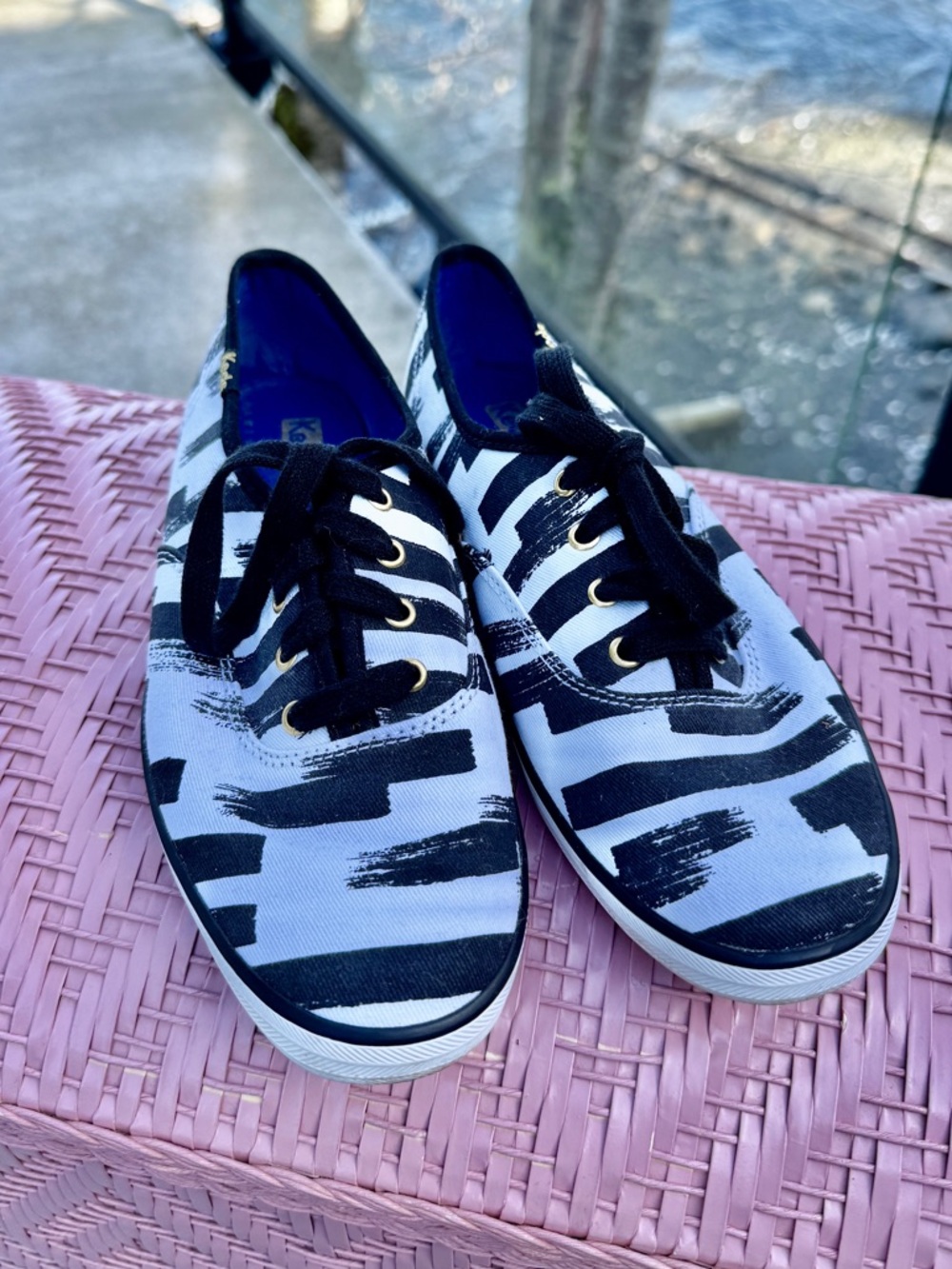 Keds X Partyskirts Black and White Tennis Shoes Sneakers Size 6.5 37